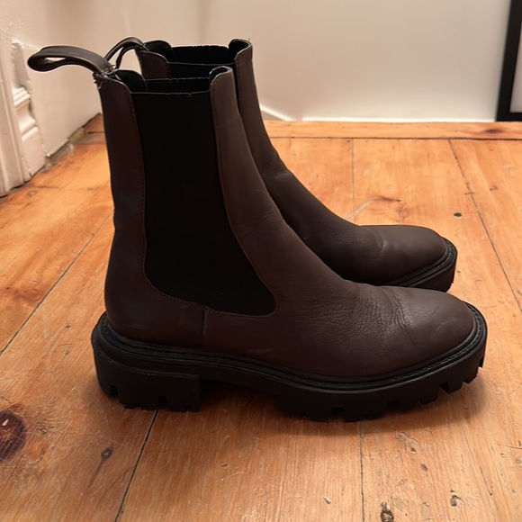 Zara Chelsea boot - Picture 2 of 2